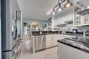 6017 Brookhill Ct, Orlando, FL 32810 - Photo 6