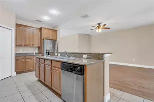 6412 Coquina Island Cove, Apollo Beach, FL 33572 - Photo 8