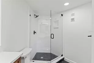 400 E Colonial Dr, Orlando, FL 32803 - Photo 30