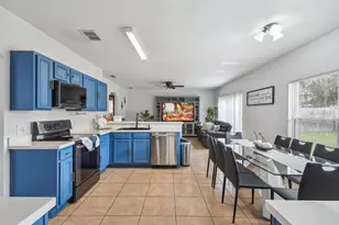 401 Magpie Ct, Kissimmee, FL 34759 - Photo 6