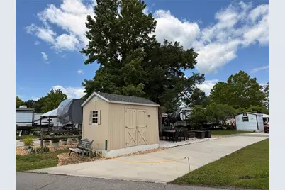 2826 NE 104th Avenue, Silver Springs, FL 34488 - Photo 16