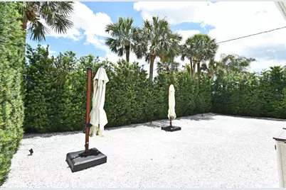 507 N Peninsula Avenue, New Smyrna Beach, FL 32169 - Photo 42