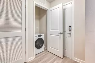 4013 Breakview Dr, Orlando, FL 32819 - Photo 26