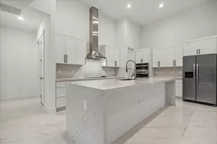 4528 Yorkshire Ln, Kissimmee, FL 34758 - Photo 18