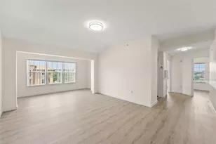 5447 Vineland Rd, Orlando, FL 32811 - Photo 10