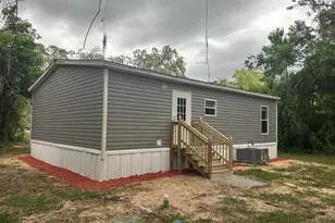 106 Algonquin St, Satsuma, FL 32189 - Photo 8