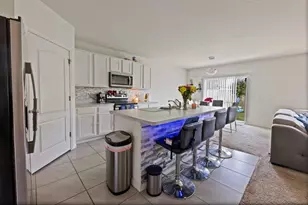 2752 Grand Central Ave, Tavares, FL 32778 - Photo 10