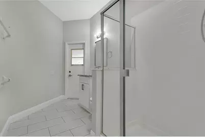 7900 Saint Giles Place, Orlando, FL 32835 - Photo 22