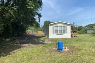 1604 Vintage St, Kissimmee, FL 34746 - Photo 2