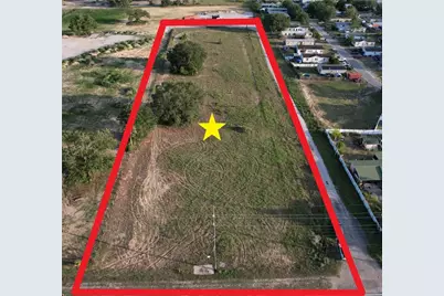 5645 Johnson Avenue E, Haines City, FL 33844 - Photo 2