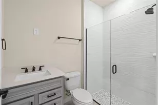 10245 Pk Ests Ave, Orlando, FL 32836 - Photo 22