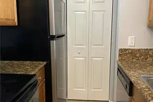 238 Afton Square, Altamonte Springs, FL 32714 - Photo 12