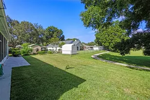 2710 Autumn Ln, Eustis, FL 32726 - Photo 32