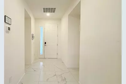 3880 Sonoma Boulevard, Kissimmee, FL 34741 - Photo 8