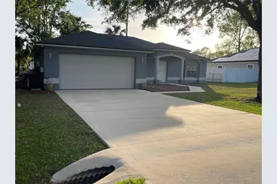 10 Pinetree Drive, Palm Coast, FL 32164 - Photo 2