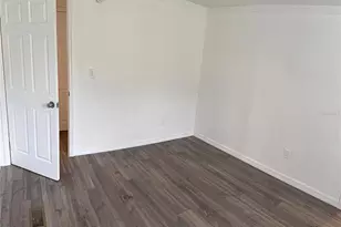 4804 Rustic Ct E, Lakeland, FL 33810 - Photo 18