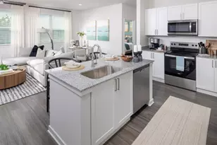 1320 Caprice Dr, Lakeland, FL 33811 - Photo 18