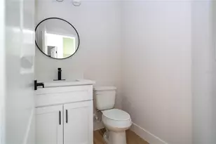 33 W 7th St, Apopka, FL 32703 - Photo 16