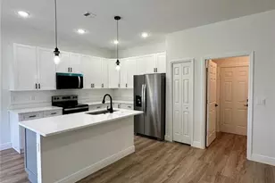 2572 Grandview Dr, North Port, FL 34288 - Photo 12