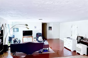 4719 Alcazar Way S, Saint Petersburg, FL 33712 - Photo 2