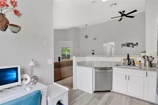 9616 River Walk Ct, Orlando, FL 32825 - Photo 4