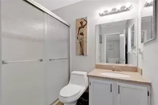 9616 River Walk Ct, Orlando, FL 32825 - Photo 10