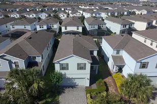 8926 Zurich Ln, Kissimmee, FL 34747 - Photo 4