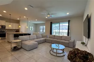 8926 Zurich Ln, Kissimmee, FL 34747 - Photo 6