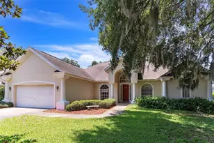 34239 Woodridge Ln, Eustis, FL 32736 - Photo 2