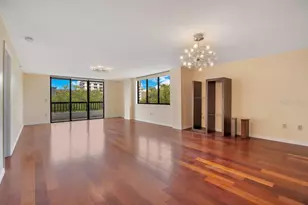 530 E Central Blvd, Orlando, FL 32801 - Photo 2