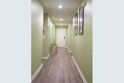 326 Medina Court, Kissimmee, FL 34758 - Photo 2