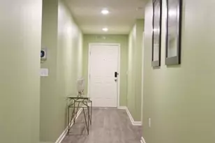 326 Medina Ct, Kissimmee, FL 34758 - Photo 2