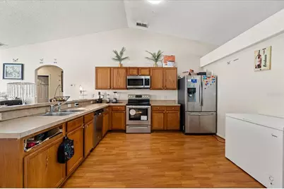 1321 Dunbarton Court, Kissimmee, FL 34758 - Photo 14