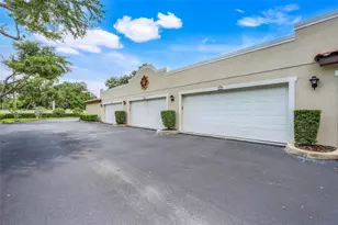 7842 Holiday Isle Dr, Belle Isle, FL 32812 - Photo 34