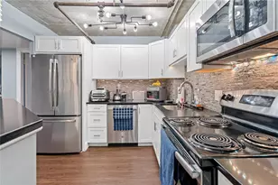 400 E Colonial Dr, Orlando, FL 32803 - Photo 16