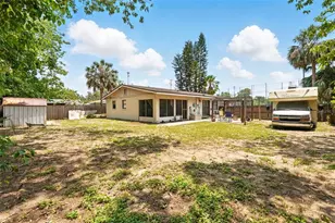 1111 Liberty Ave, Mount Dora, FL 32757 - Photo 30