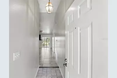 28 N Lancelot Avenue, Orlando, FL 32835 - Photo 6