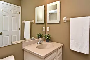 2928 Lake Pineloch Blvd, Orlando, FL 32806 - Photo 30