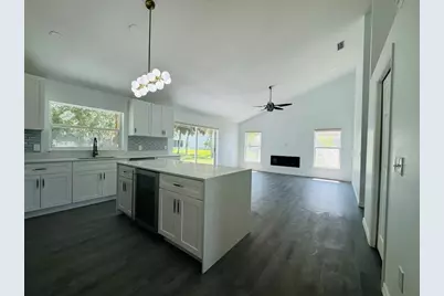 215 Hollowbrook Circle, Daytona Beach, FL 32114 - Photo 8