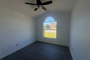 215 Hollowbrook Cir, Daytona Beach, FL 32114 - Photo 16