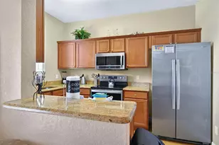 3725 Calabria Ave, Davenport, FL 33897 - Photo 10