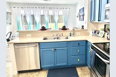 7640 Sir Kaufmann Court, Kissimmee, FL 34747 - Photo 4