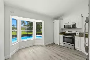 657 McKinley Ct, Kissimmee, FL 34758 - Photo 12