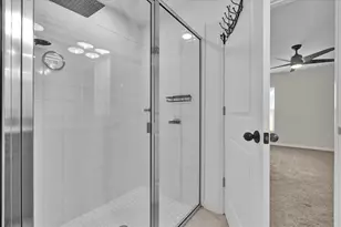 3405 Yarian Dr, Haines City, FL 33844 - Photo 14