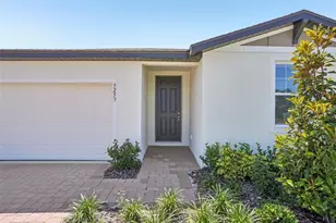 3253 Viceroy Ct, Poinciana, FL 34759 - Photo 4