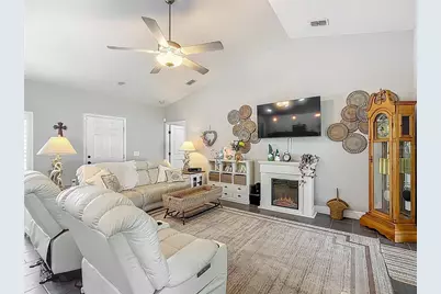 439 Lake Daisy Drive, Winter Haven, FL 33884 - Photo 34