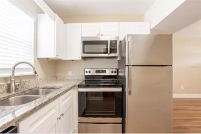 1020 58th Avenue N, Saint Petersburg, FL 33703 - Photo 12