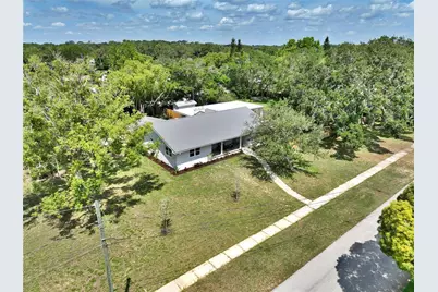 1510 Live Oak Street, New Smyrna Beach, FL 32168 - Photo 1