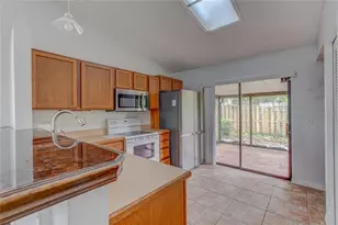 9948 Timber Oaks Ct, Orlando, FL 32817 - Photo 20