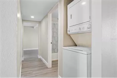 1543 Club Circle, Lakeshore, FL 33854 - Photo 6